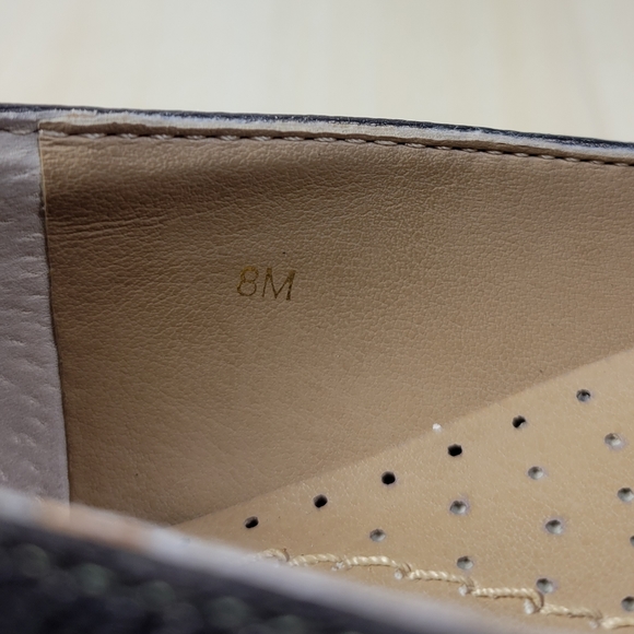 Vaneli Bronze Leather Loafer Flats Women's Size 8 - Picture 9 of 13